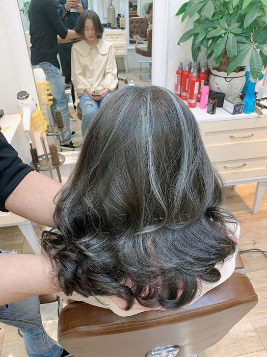salon-toc-nu-duoc-danh-gia-cao-ve-chat-luong-tai-lai-chau-1